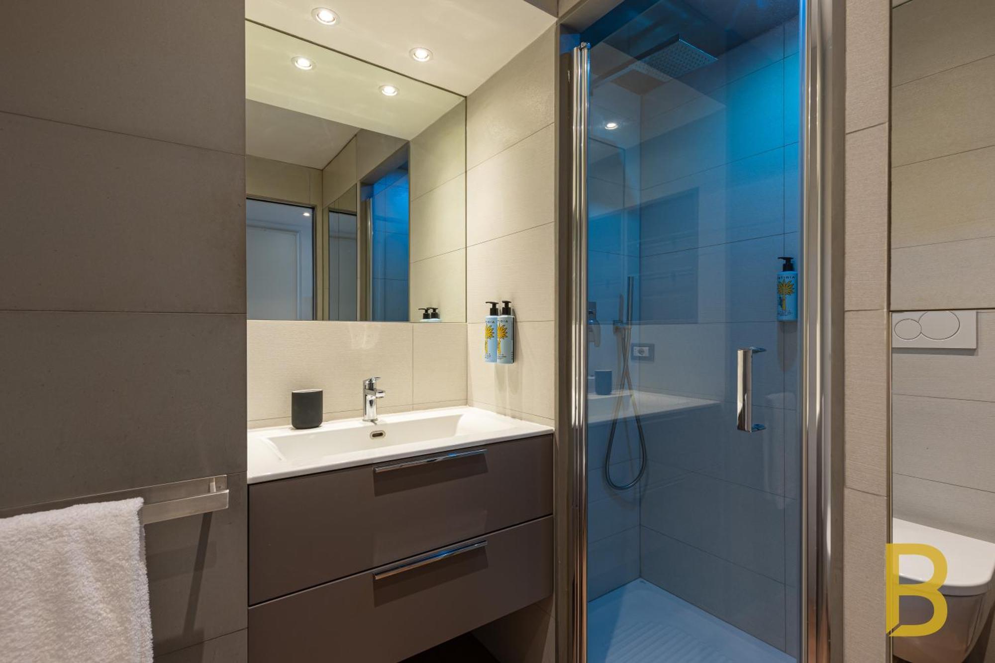 Beplace Garibaldi Suites Milánó Kültér fotó