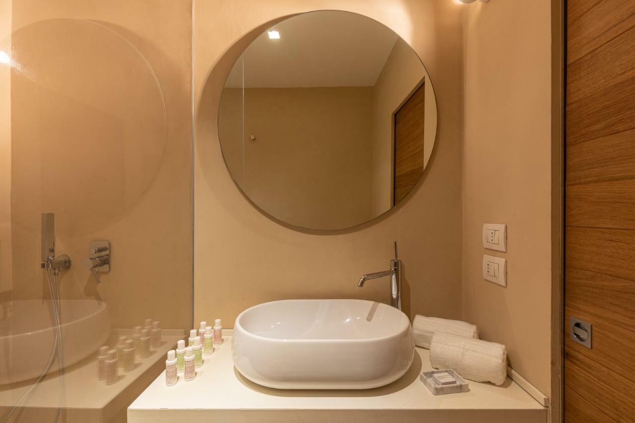 Beplace Garibaldi Suites Milánó Kültér fotó